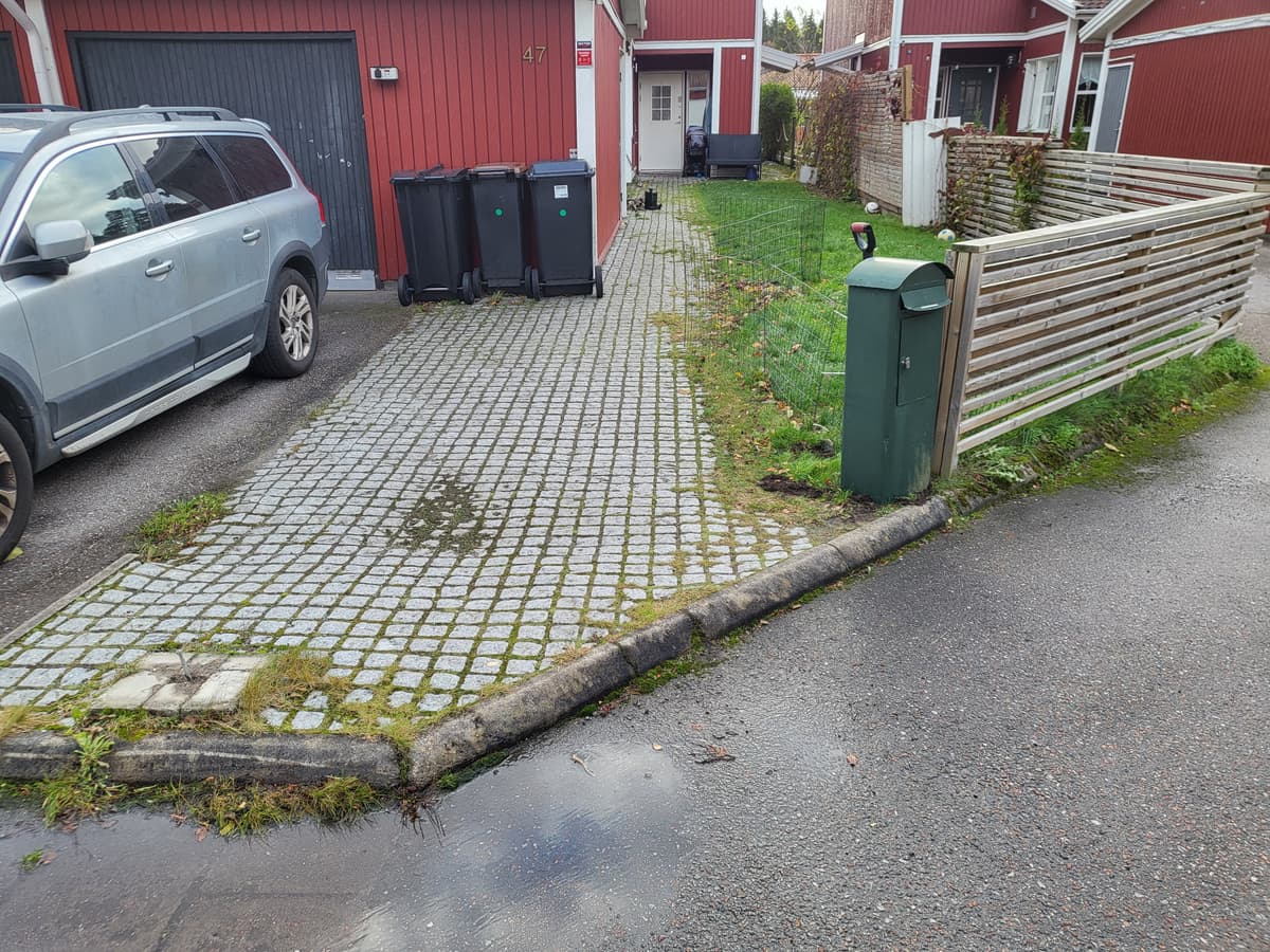 Kundens foto 1 – trädgård i Täby