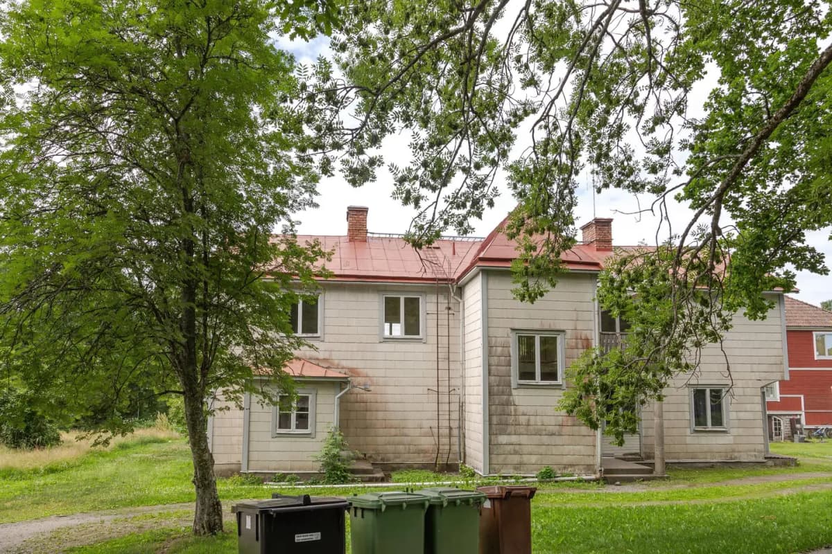 Kundens foto 2 – fasad i Örbyhus